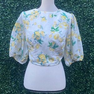 H&M White Crop Top with Yellow Lemon Print